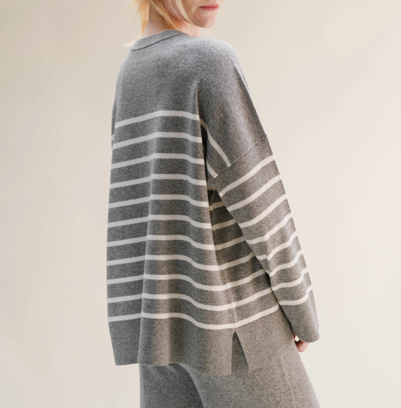Celeste Oversized Cashmere-Mix Sweater Pewter and Ivory