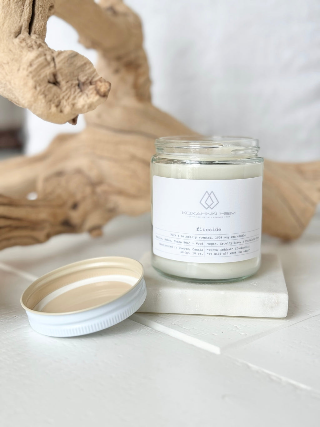 Fireside Scented Soy-Wax Candle, Made in Montreal, Quebec Canada.  Pure and Natural Fragrance, Vegan, Cruelty-Free, Phthalate-free, hand-poured