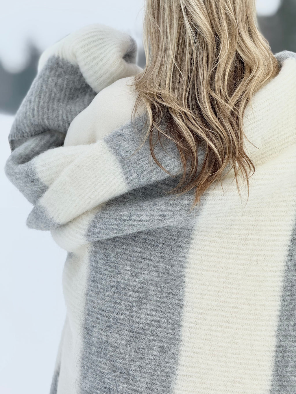 Liv Icelandic Wool Blanket Dove + Ivory KH